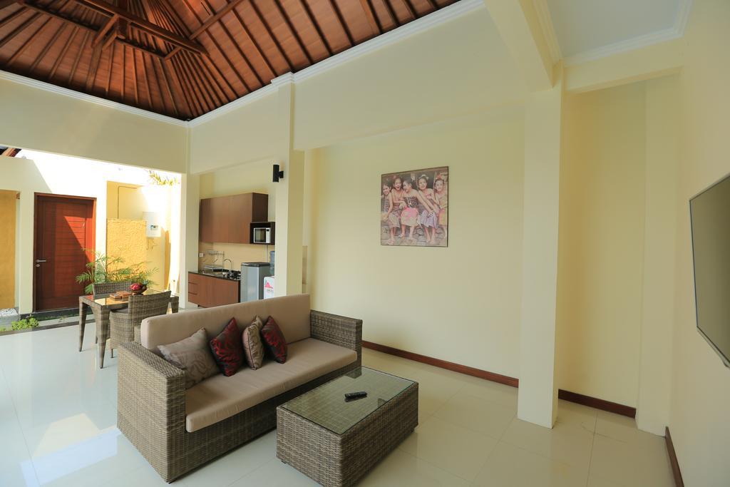 Putri Bali Villa Seminyak Exterior foto
